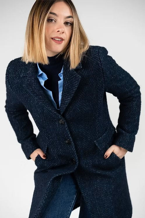 Blauer Blazer- Mantel für eine zierliche Frau